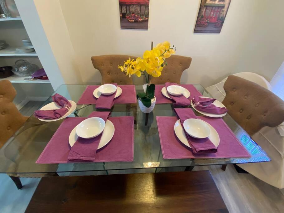 Private Townhouse With Courtyard And Covered Patio Γουεστ Παλμ Μπιτς Εξωτερικό φωτογραφία
