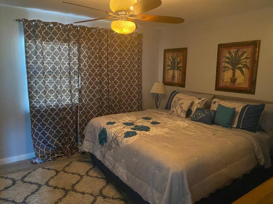 Private Townhouse With Courtyard And Covered Patio Γουεστ Παλμ Μπιτς Εξωτερικό φωτογραφία